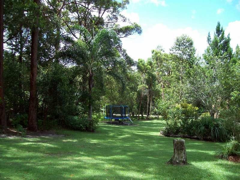 5-9 Weeroona Avenue, Macleay Island QLD 4184