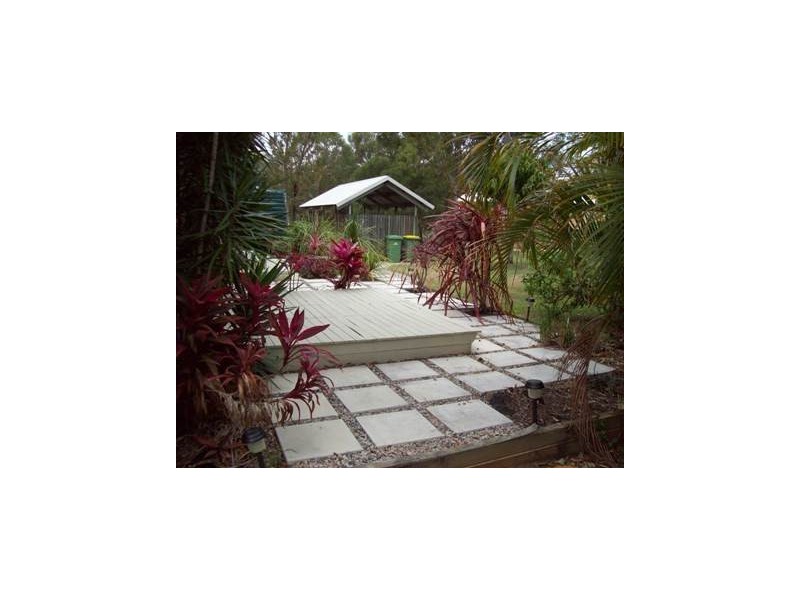 5 Wake, Macleay Island QLD 4184