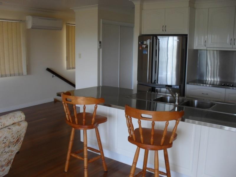 4 Cottontree Avenue, Macleay Island QLD 4184