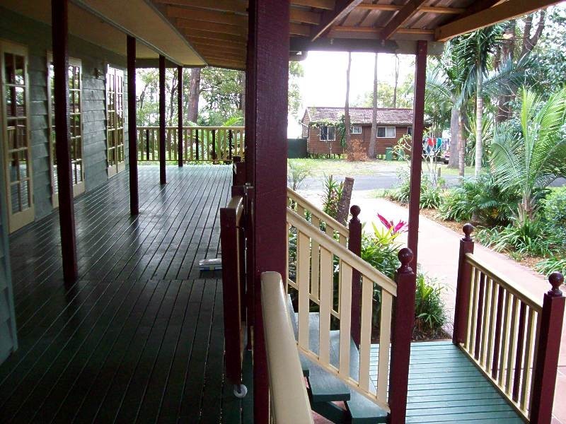 36 Coast Road, Macleay Island QLD 4184