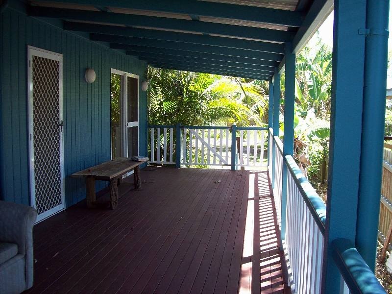 14 Emily Crescent, Macleay Island QLD 4184