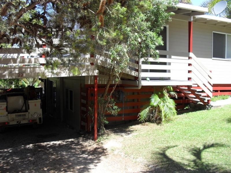 22 Ashton Street, Macleay Island QLD 4184