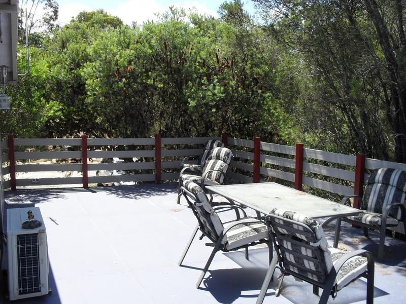 22 Ashton Street, Macleay Island QLD 4184