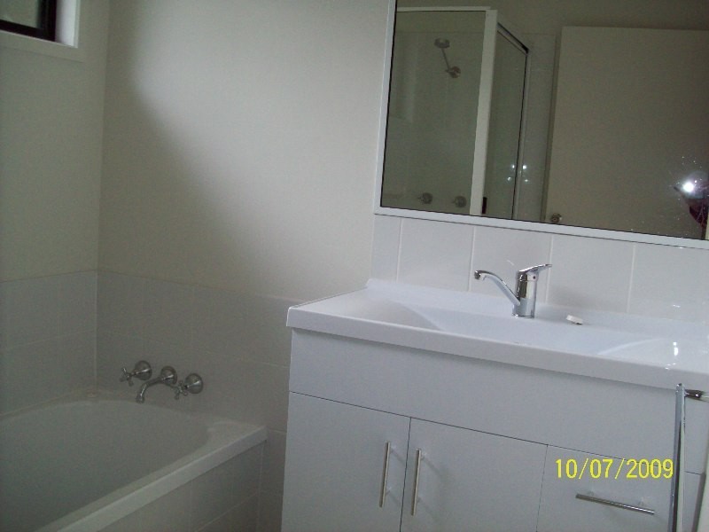 17 Aruma Street, Macleay Island QLD 4184