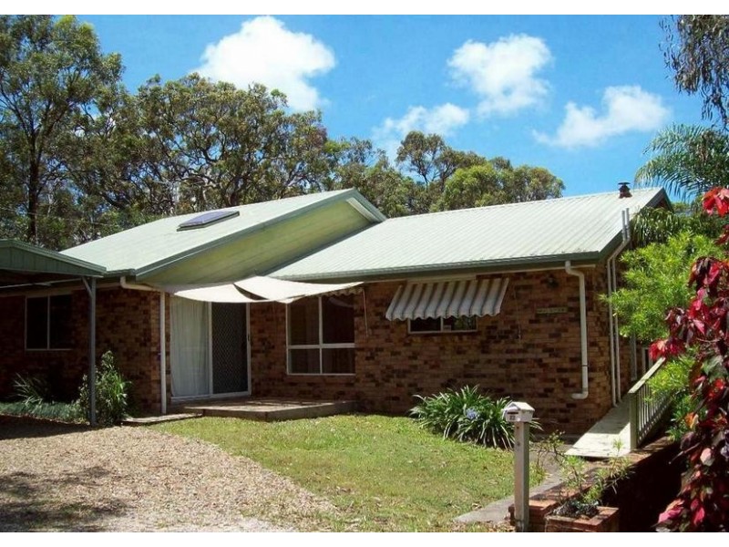 77 Beelong Street, Macleay Island QLD 4184