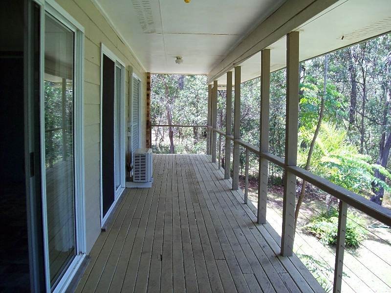 77 Beelong Street, Macleay Island QLD 4184