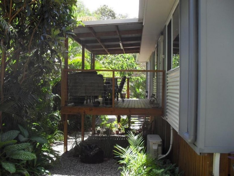 20 Devaney Street, Macleay Island QLD 4184