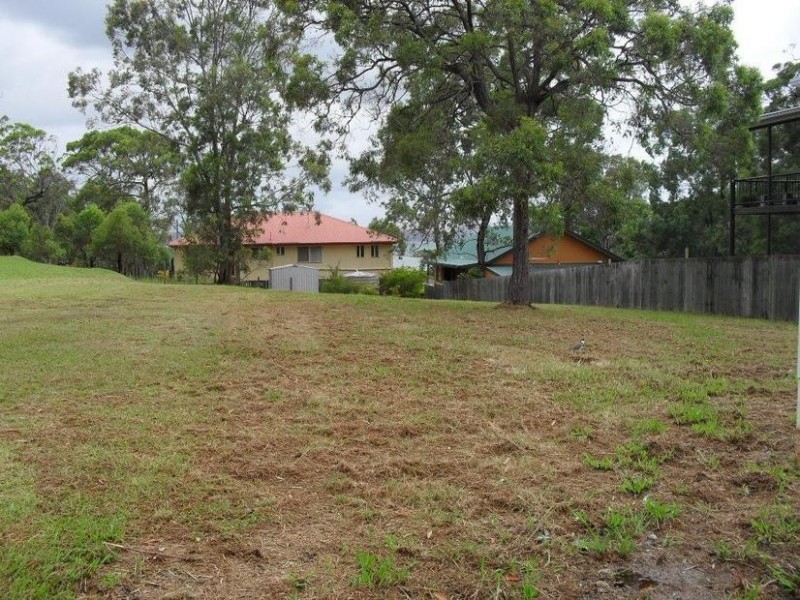 204 Kate Street, Macleay Island QLD 4184