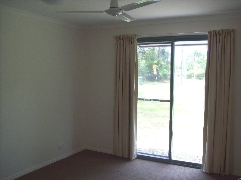 3 Betty Street, Macleay Island QLD 4184