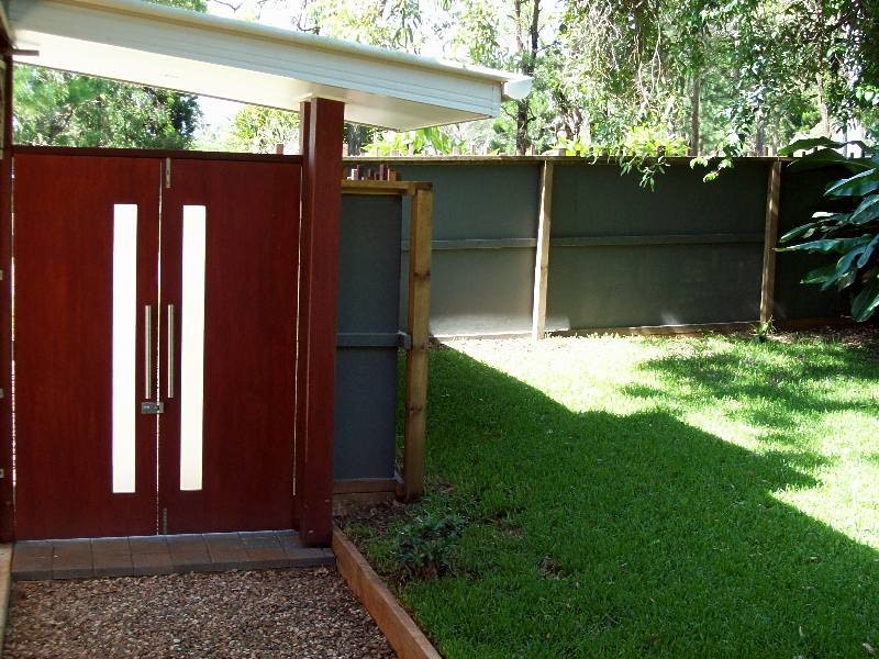 20 Cooee Crescent, Macleay Island QLD 4184