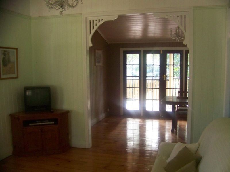 17 Pecan Street, Macleay Island QLD 4184