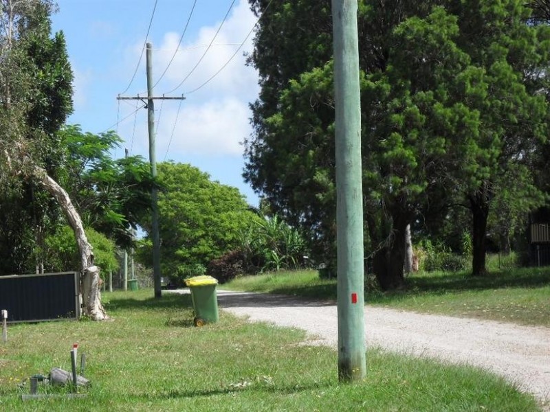 17 Alexander Street, Macleay Island QLD 4184