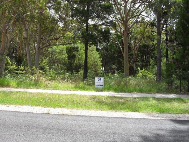 65 Kate Street, Macleay Island QLD 4184