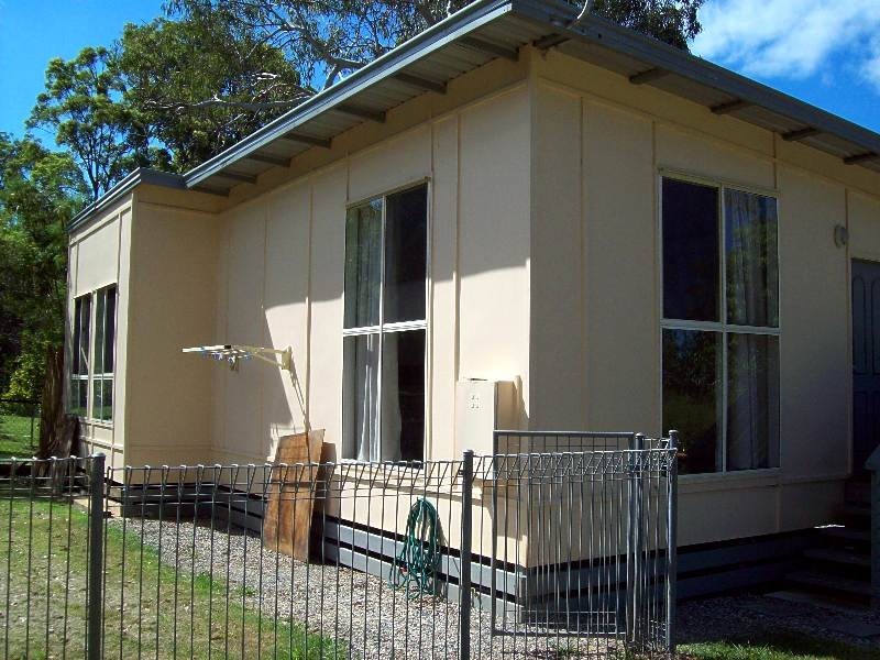 45 Camena Street, Macleay Island QLD 4184