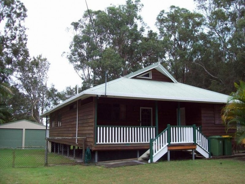 9 Attunga Street, Macleay Island QLD 4184