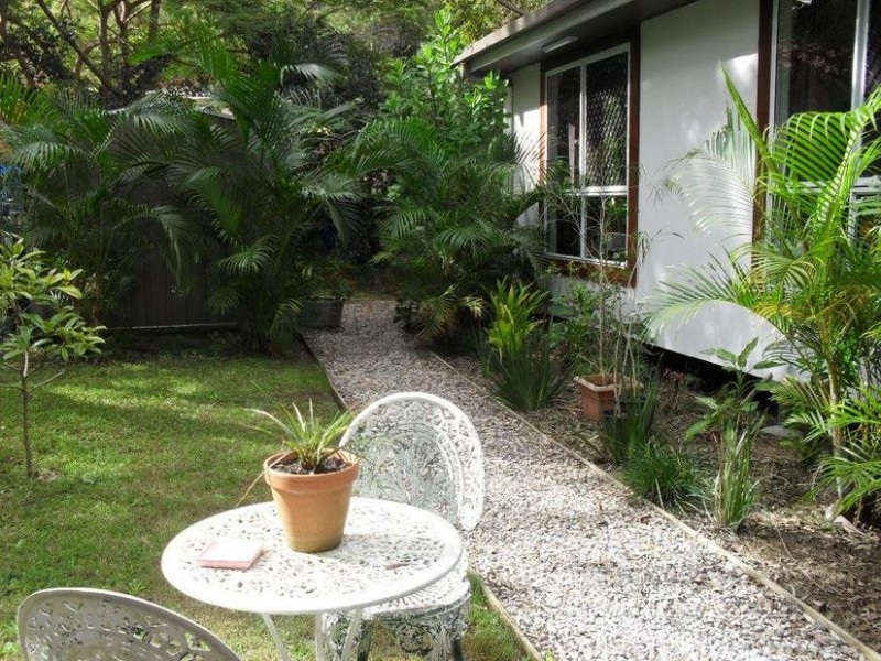 56 Alexander Street, Macleay Island QLD 4184