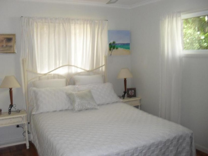 56 Alexander Street, Macleay Island QLD 4184