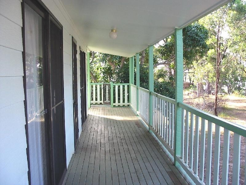 8 Pandora Court, Macleay Island QLD 4184