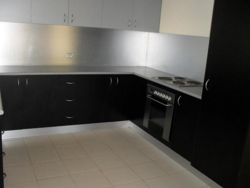 9 Bahah Street, Macleay Island QLD 4184