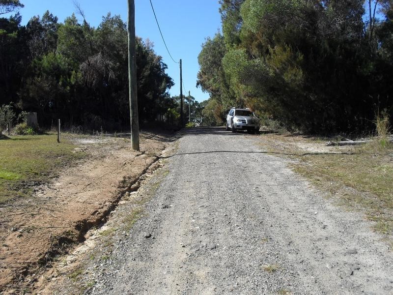 14 Leanne Street, Macleay Island QLD 4184