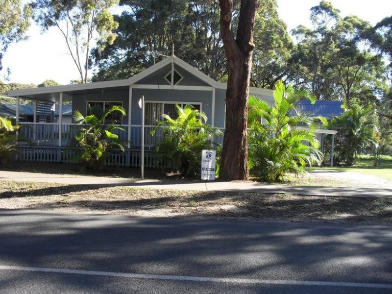 2 Noogie Street, Macleay Island QLD 4184