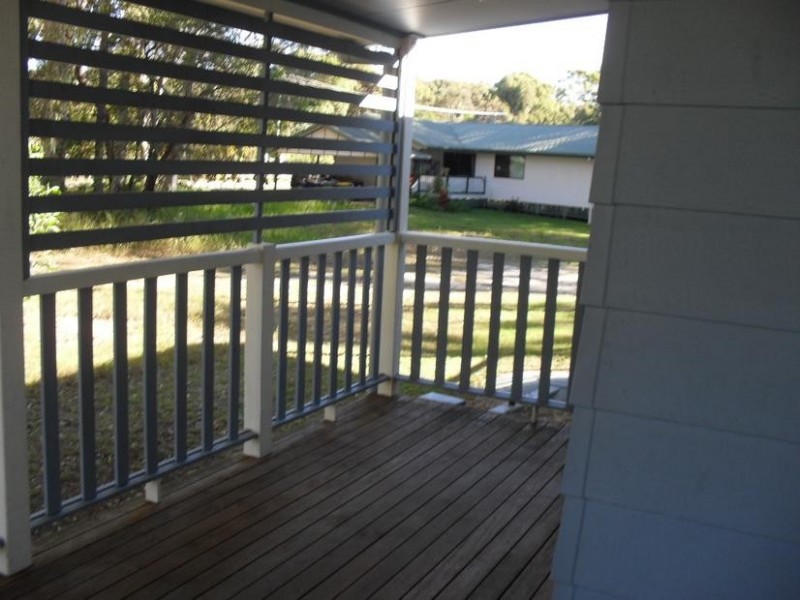 2 Noogie Street, Macleay Island QLD 4184