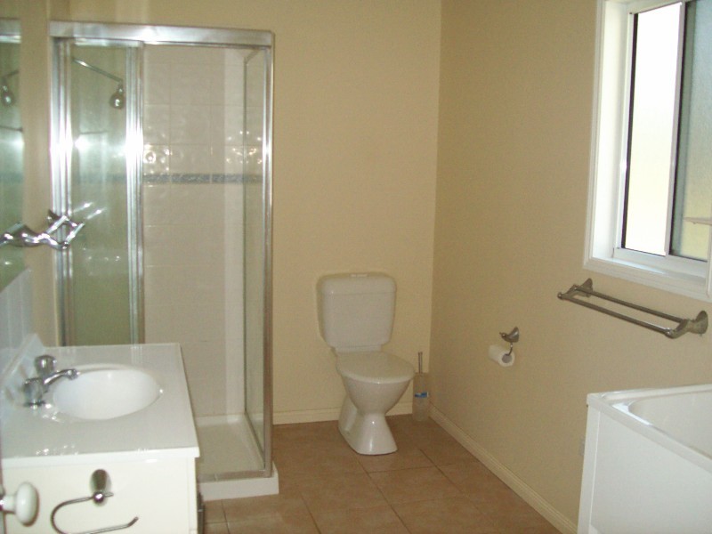 14 Mawson Street, Macleay Island QLD 4184