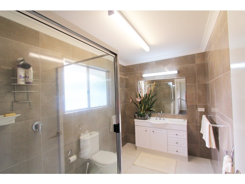 29 Udara Street, Macleay Island QLD 4184