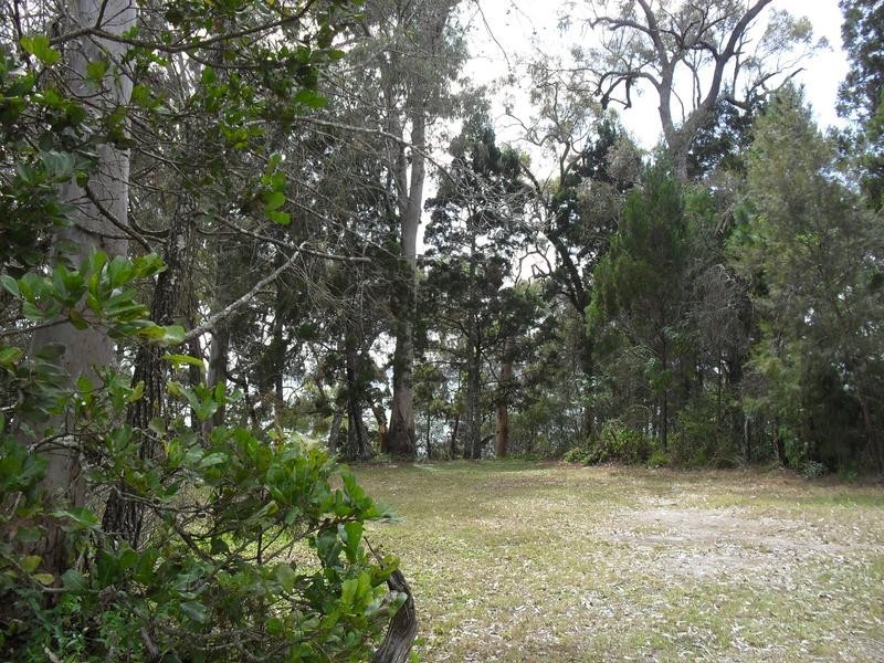 35 Udara Street, Macleay Island QLD 4184