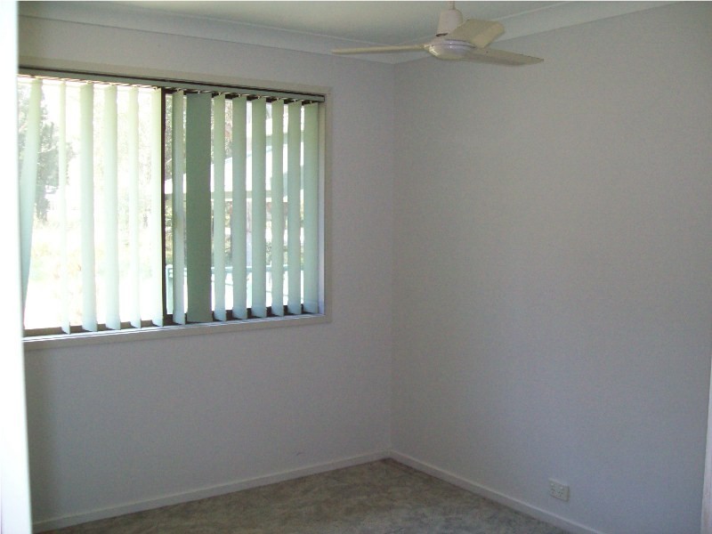 5 Noon-muckle Street, Macleay Island QLD 4184