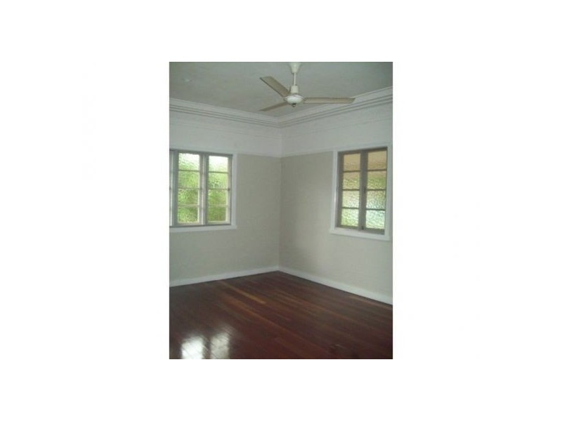 30 Kevin Street, Macleay Island QLD 4184