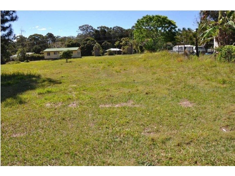 7 Jan Street, Macleay Island QLD 4184