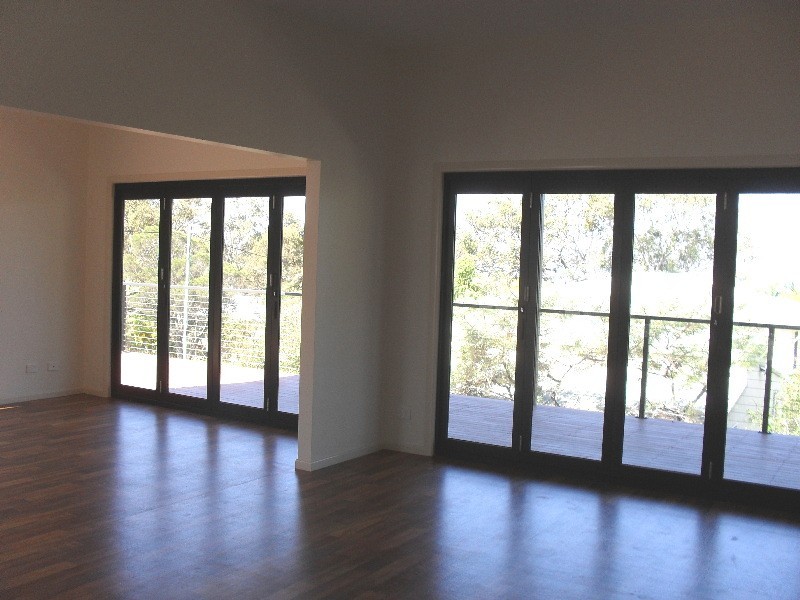 20 Kooberry Street, Macleay Island QLD 4184