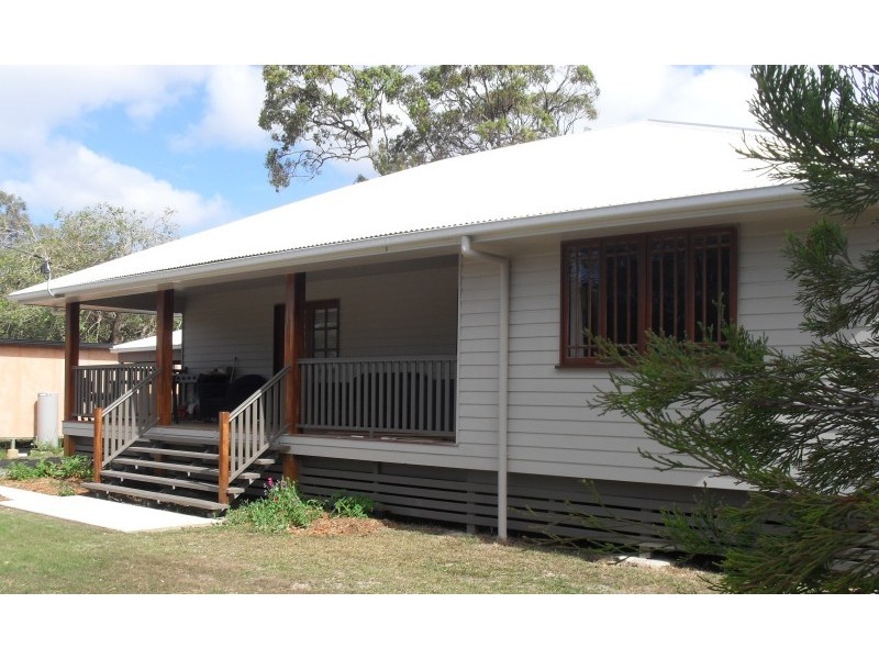 66 Francis Road, Macleay Island QLD 4184