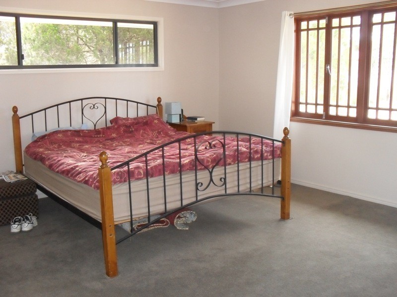 66 Francis Road, Macleay Island QLD 4184