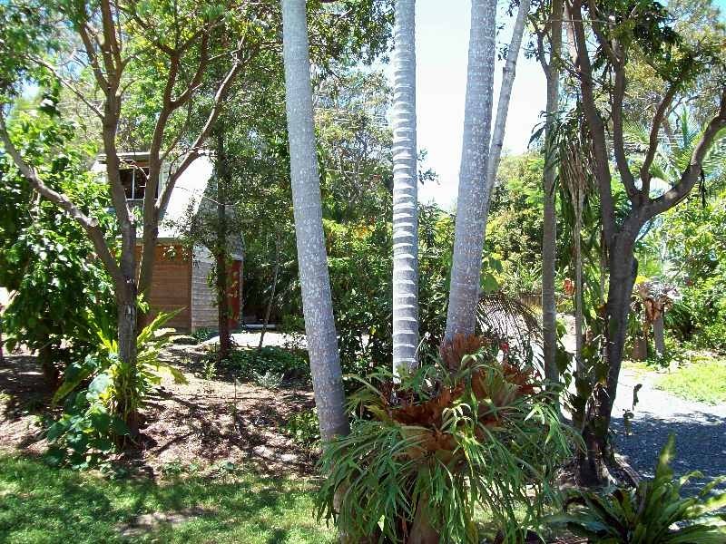 21 Coondooroopa Drive, Macleay Island QLD 4184