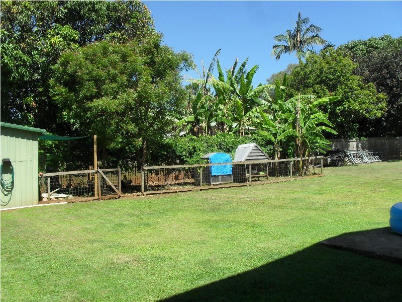 12 Citron Street, Macleay Island QLD 4184