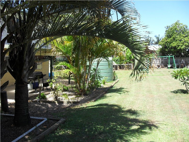 12 Citron Street, Macleay Island QLD 4184