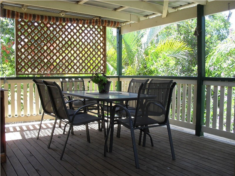 12 Citron Street, Macleay Island QLD 4184