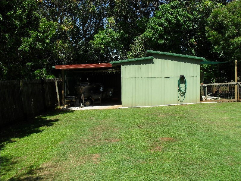 12 Citron Street, Macleay Island QLD 4184