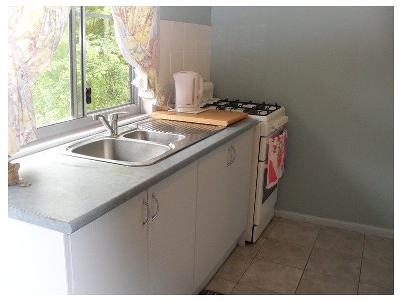 26 Ilya Street, Macleay Island QLD 4184