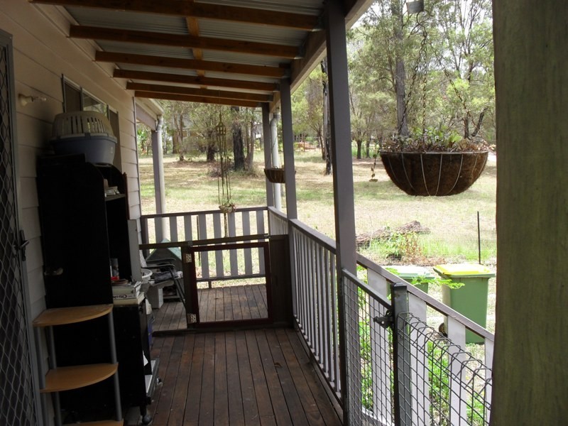 26 Ilya Street, Macleay Island QLD 4184