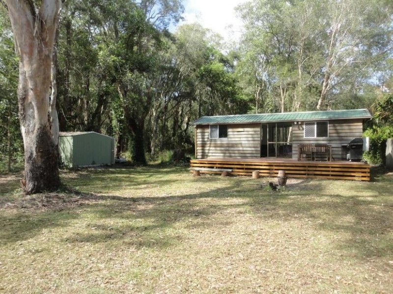 26 Beelong Street, Macleay Island QLD 4184