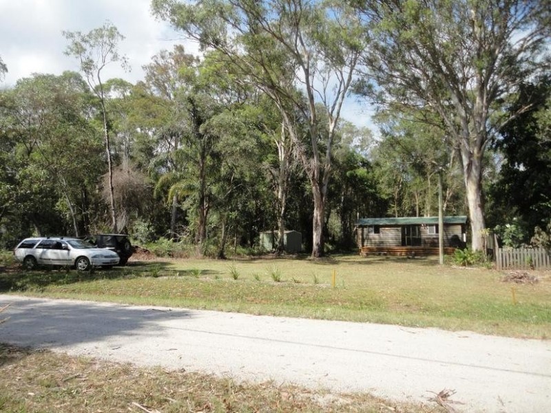 26 Beelong Street, Macleay Island QLD 4184
