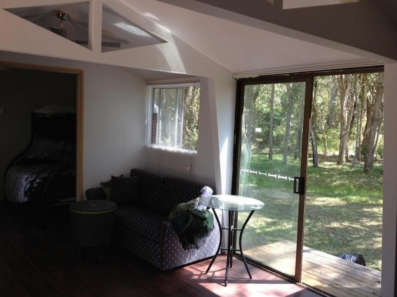 26 Beelong Street, Macleay Island QLD 4184