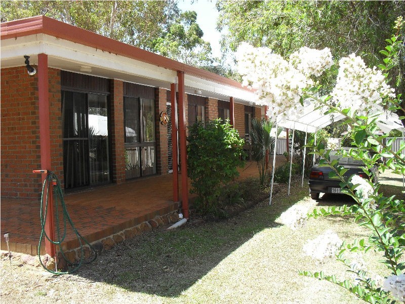 14 Dalpura Street, Macleay Island QLD 4184