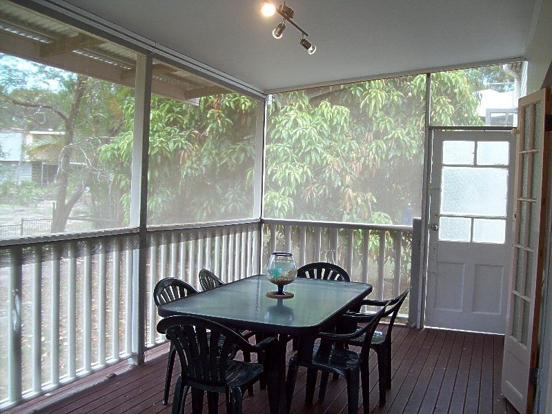 39 Kardinia Street, Macleay Island QLD 4184