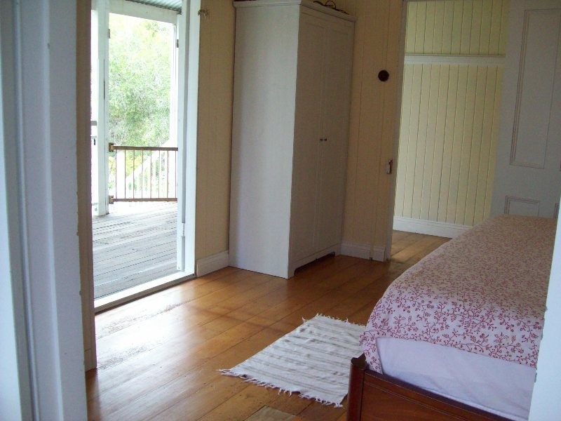 39 Kardinia Street, Macleay Island QLD 4184