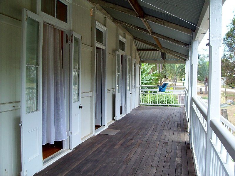 39 Kardinia Street, Macleay Island QLD 4184
