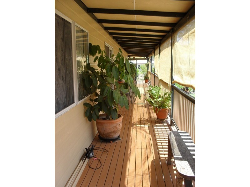 15 – 17 Marine Street, Macleay Island QLD 4184